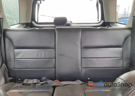 2004 Ford Escape Limited z USA, uszkodzony, nr VIN 1FMCU94134KB05937